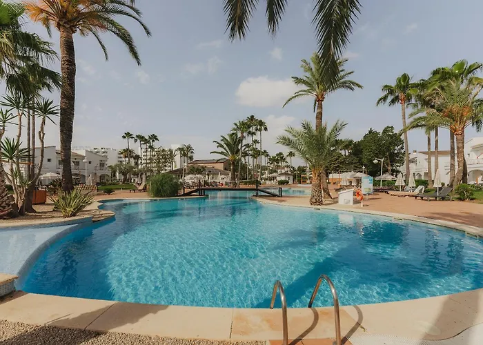 Готель Garden Saladina - Adults Only 4*