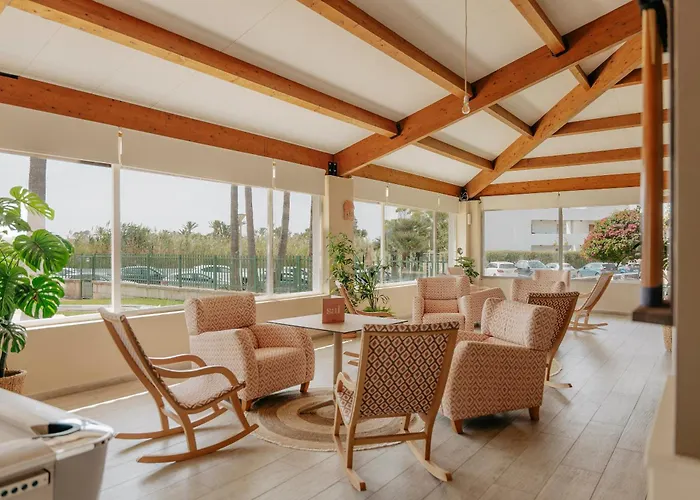 Готель Garden Saladina - Adults Only 4*